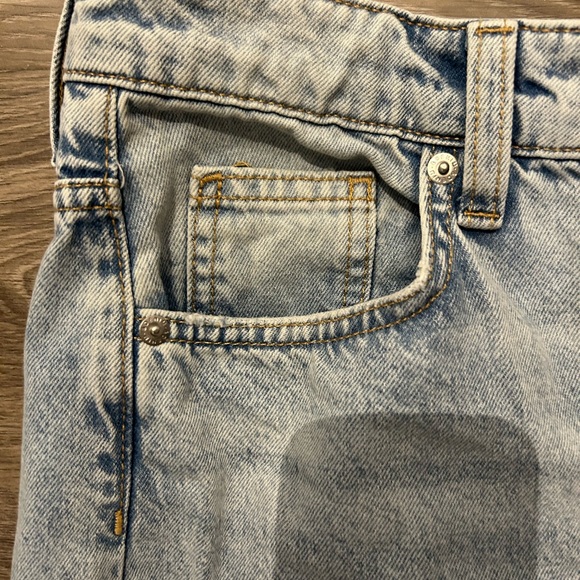 &DENIM Jeans - Never Worn - Picture 2 of 3